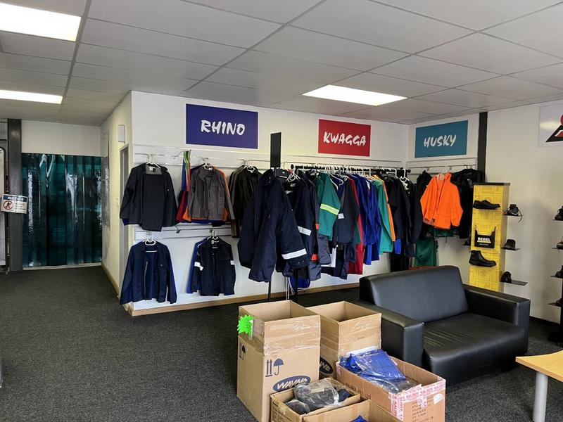 To Let commercial Property for Rent in Maitland Western Cape